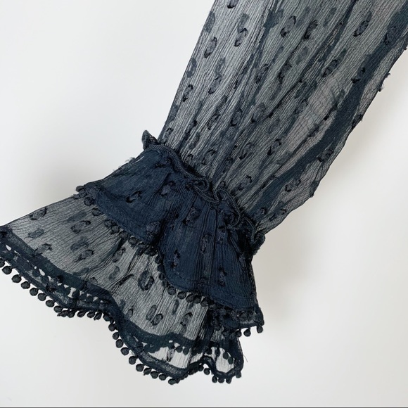 ☀️2/$20 Rahi Cali Top - Picture 7 of 8